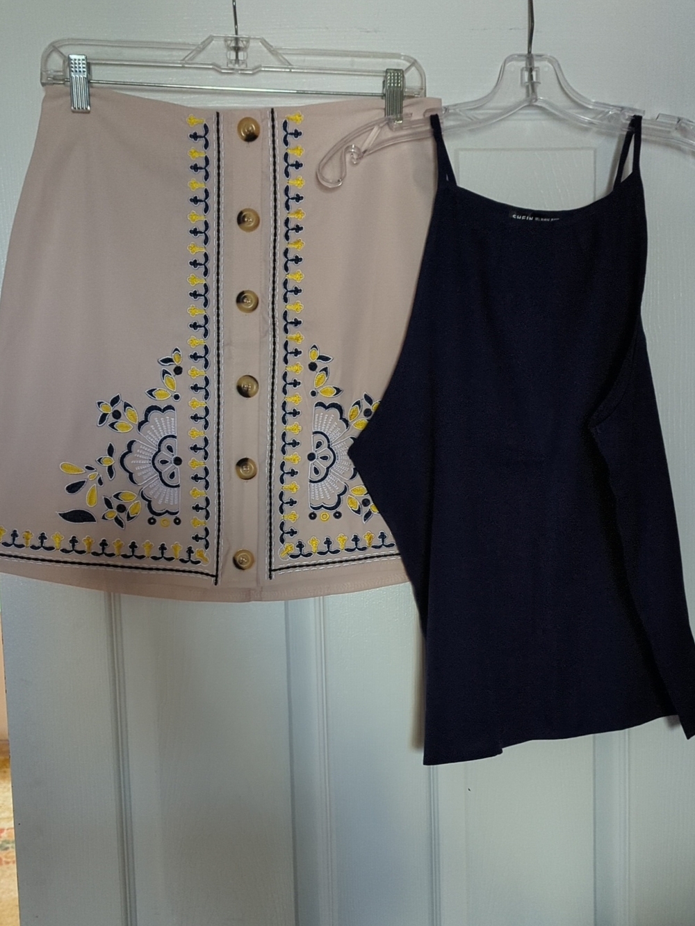 *Outfit* Shein skirt (L) And Shein Tank Top (L)